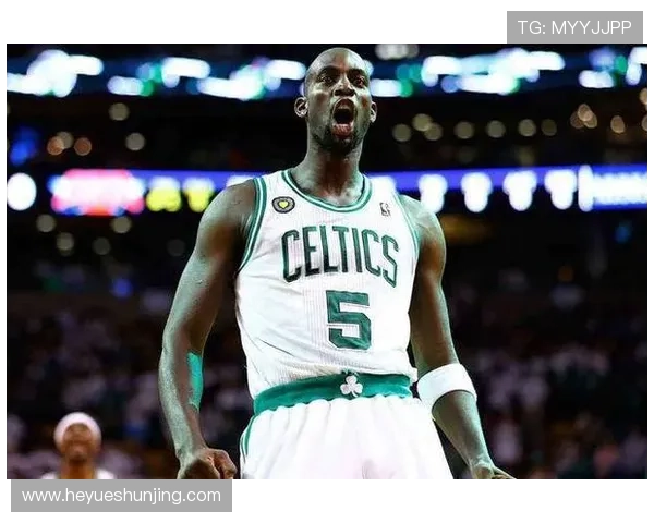 NBA新赛季25大球星评选揭晓谁将成为联盟第二大前锋的王者 NBA新赛季25大球星评选揭晓谁将成为联盟第二大前锋的王者